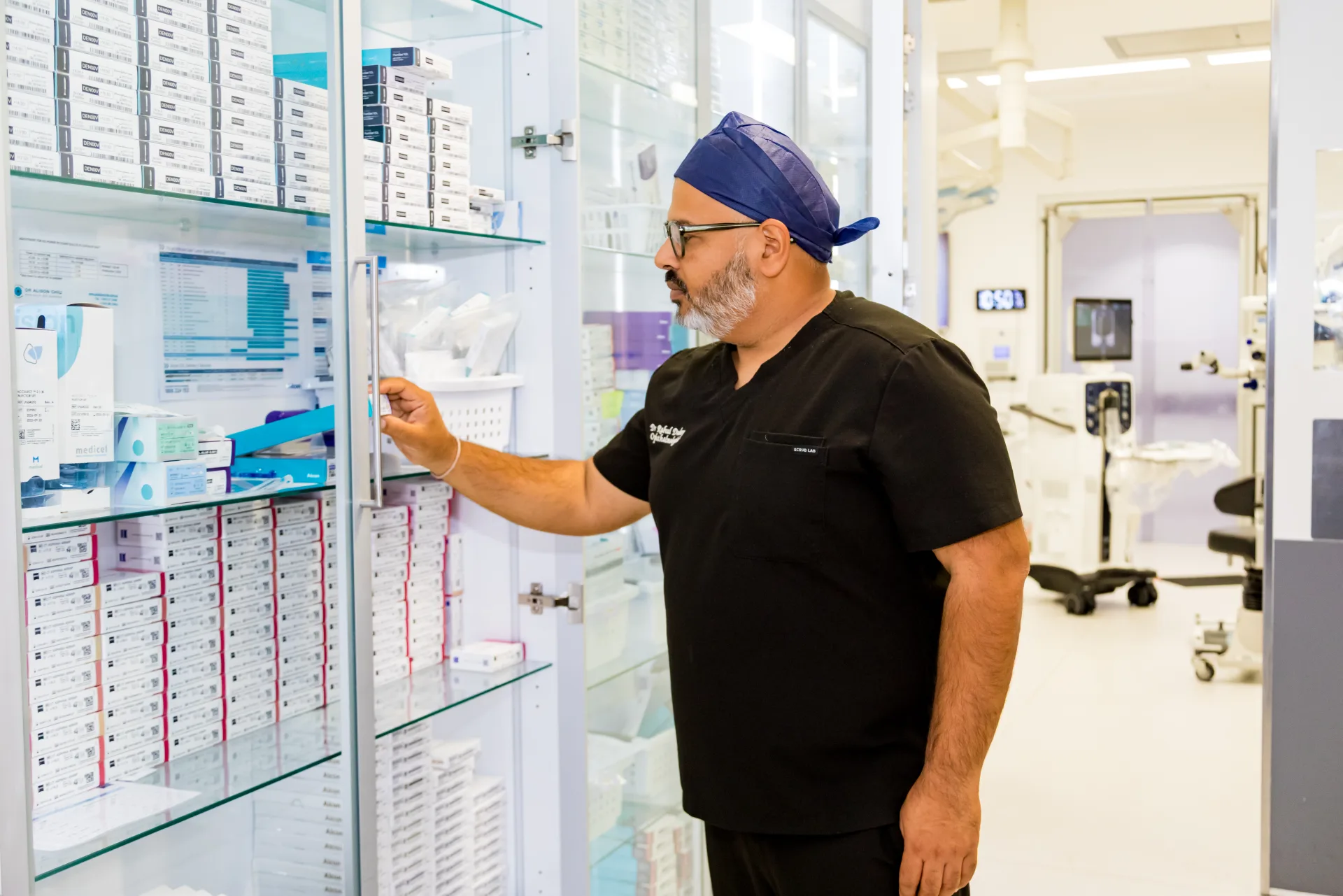 Specialist eye examination and clinical care